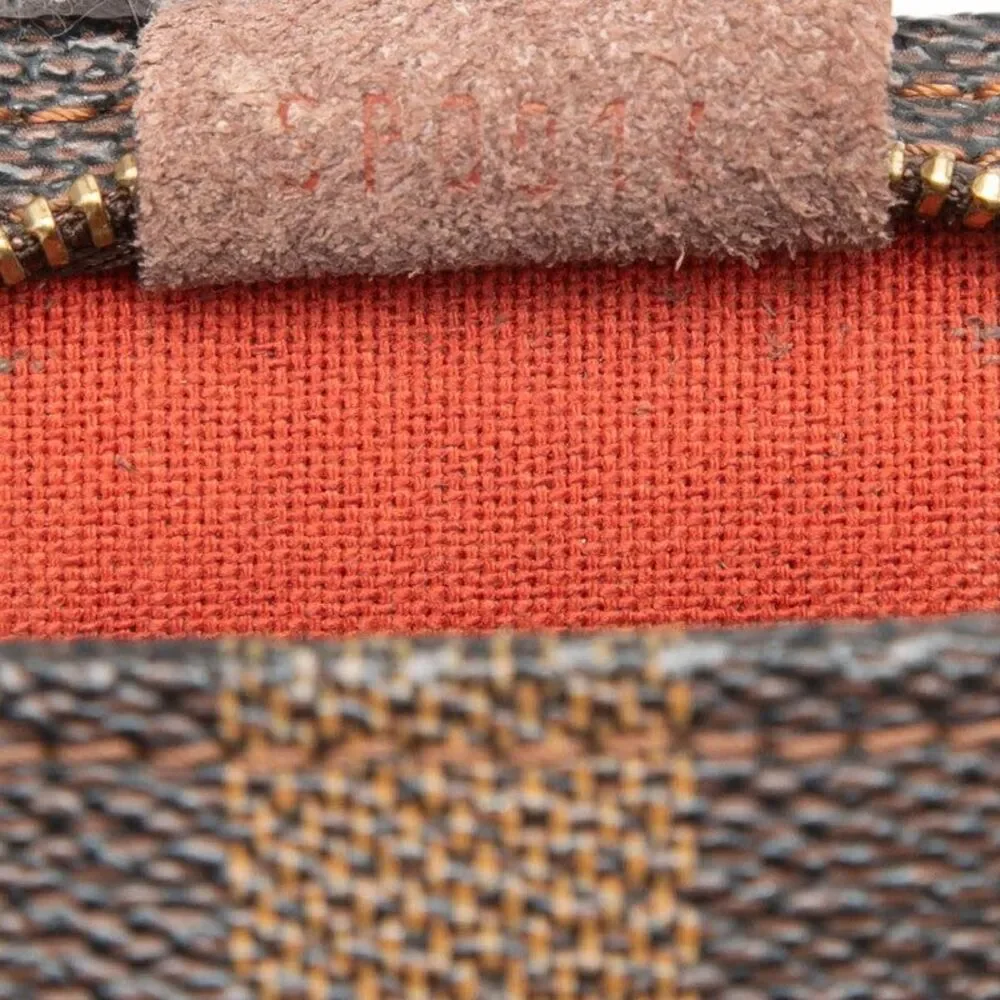 Louis Vuitton Trousse Makeup Handbag